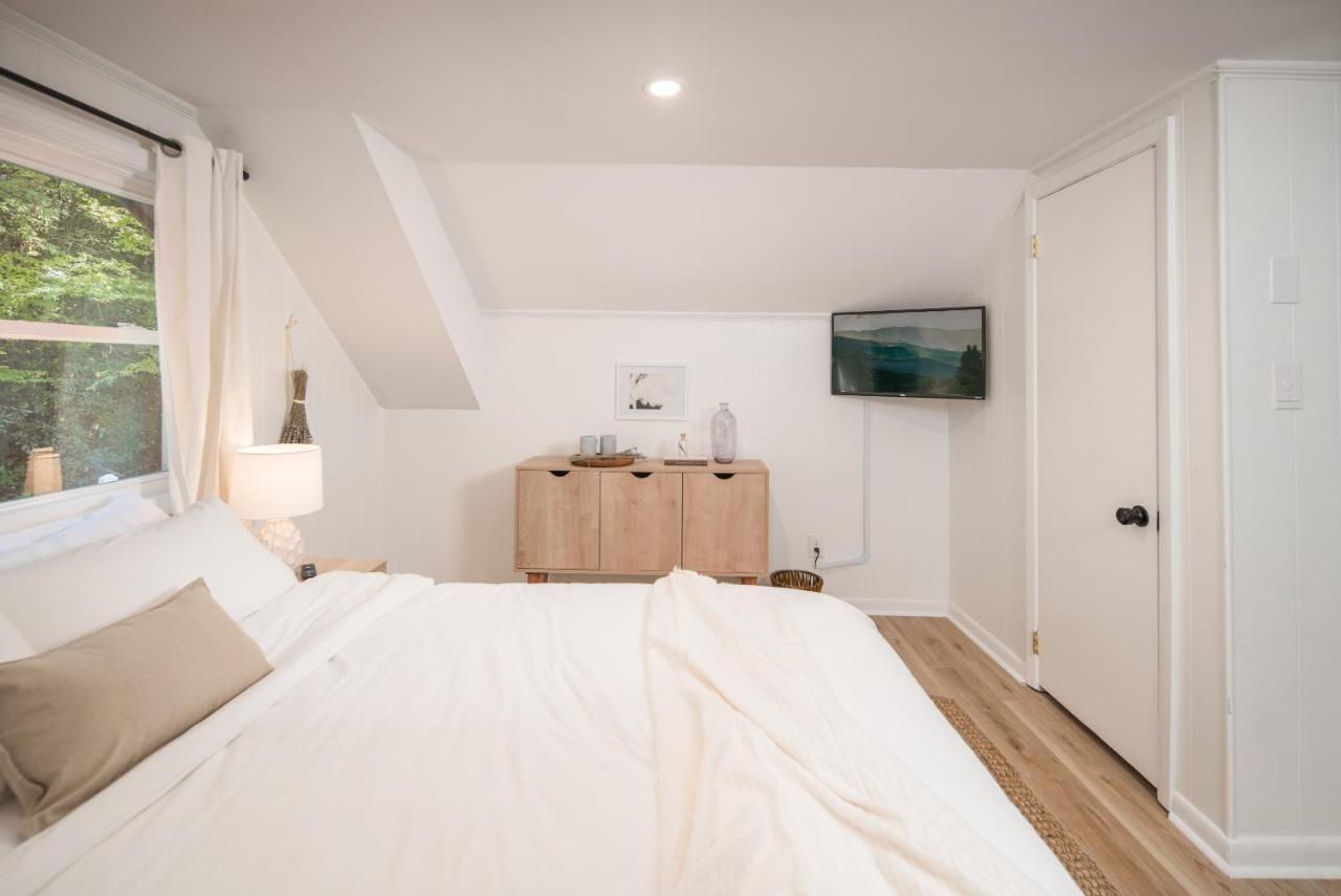 The Wanderer Guesthouse Boone Exteriér fotografie